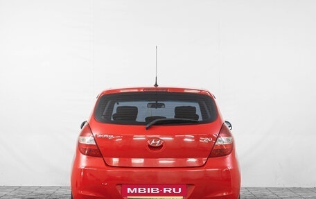 Hyundai i20 IB рестайлинг, 2010 год, 529 000 рублей, 6 фотография