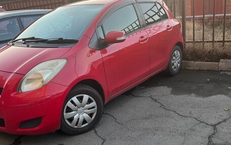 Toyota Vitz, 2010 год, 480 000 рублей, 2 фотография