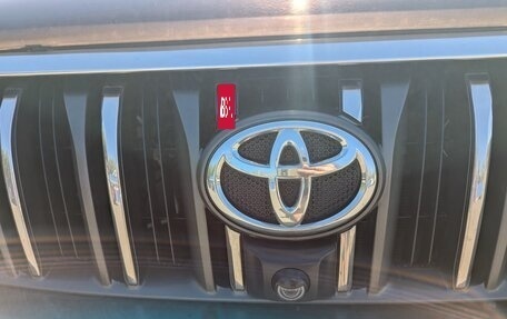 Toyota Land Cruiser Prado 150 рестайлинг 2, 2010 год, 2 750 000 рублей, 21 фотография