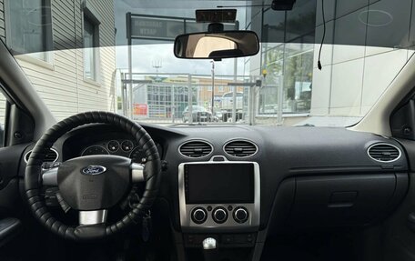 Ford Focus II рестайлинг, 2006 год, 400 000 рублей, 11 фотография