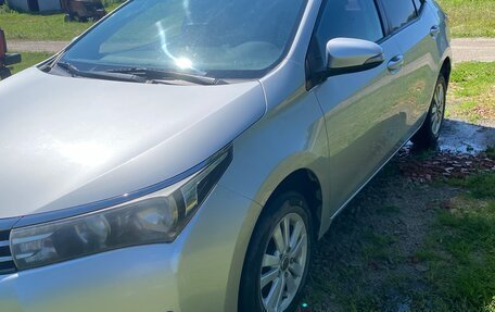 Toyota Corolla, 2014 год, 1 100 000 рублей, 4 фотография