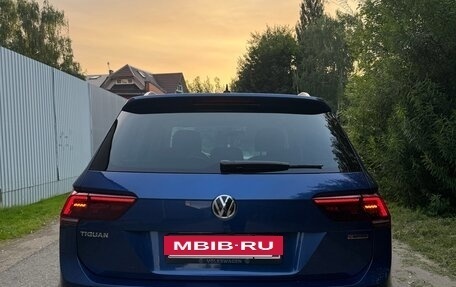 Volkswagen Tiguan II, 2018 год, 3 130 000 рублей, 6 фотография