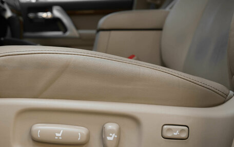 Toyota Land Cruiser 200, 2013 год, 3 750 000 рублей, 26 фотография