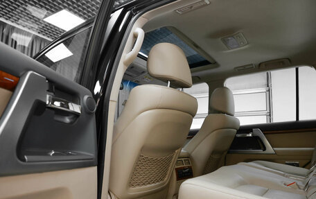 Toyota Land Cruiser 200, 2013 год, 3 750 000 рублей, 28 фотография