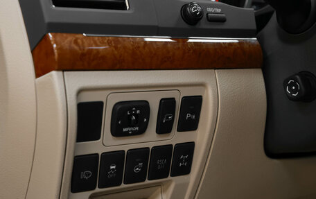Toyota Land Cruiser 200, 2013 год, 3 750 000 рублей, 25 фотография