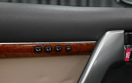 Toyota Land Cruiser 200, 2013 год, 3 750 000 рублей, 23 фотография