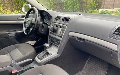 Skoda Octavia, 2012 год, 1 200 000 рублей, 8 фотография