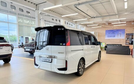 Honda Stepwgn IV, 2015 год, 1 949 000 рублей, 6 фотография