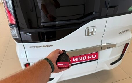 Honda Stepwgn IV, 2015 год, 1 949 000 рублей, 27 фотография
