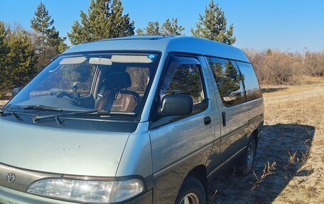 Toyota Lite Ace III, 1989 год, 550 000 рублей, 3 фотография