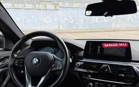 BMW 5 серия, 2018 год, 3 699 999 рублей, 10 фотография