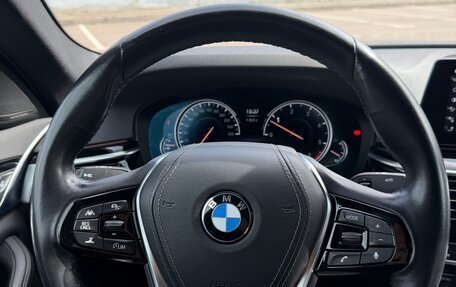 BMW 5 серия, 2018 год, 3 699 999 рублей, 12 фотография