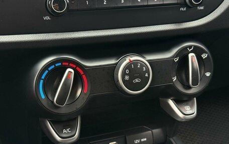 KIA Rio IV, 2018 год, 1 450 000 рублей, 22 фотография