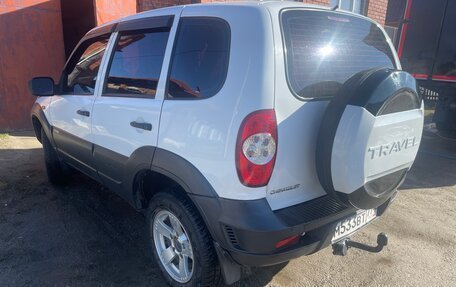 Chevrolet Niva I рестайлинг, 2009 год, 370 000 рублей, 4 фотография