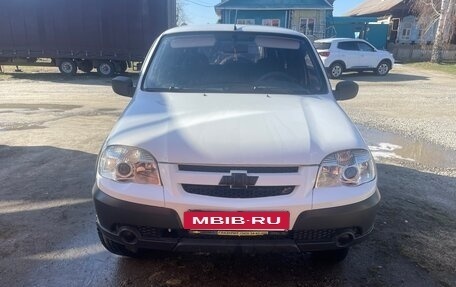 Chevrolet Niva I рестайлинг, 2009 год, 370 000 рублей, 7 фотография