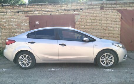 KIA Cerato III, 2014 год, 930 000 рублей, 2 фотография