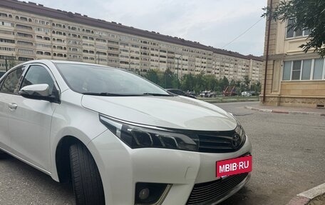 Toyota Corolla, 2015 год, 1 390 000 рублей, 7 фотография