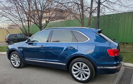 Bentley Bentayga I, 2016 год, 11 500 000 рублей, 2 фотография