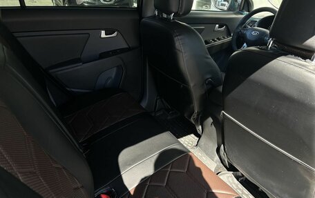 KIA Sportage III, 2011 год, 750 000 рублей, 22 фотография