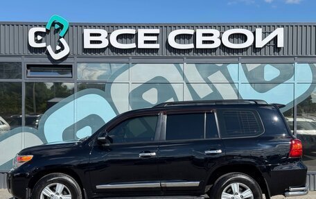 Toyota Land Cruiser 200, 2012 год, 3 400 000 рублей, 9 фотография