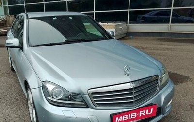 Mercedes-Benz C-Класс, 2013 год, 1 300 000 рублей, 1 фотография