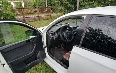 Skoda Rapid I, 2016 год, 750 000 рублей, 2 фотография