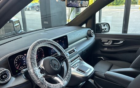 Mercedes-Benz V-Класс, 2025 год, 24 500 000 рублей, 16 фотография
