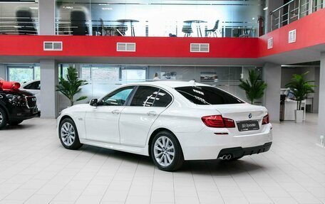 BMW 5 серия, 2011 год, 1 590 000 рублей, 4 фотография