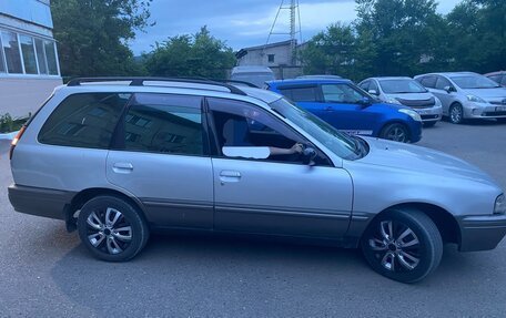 Nissan Wingroad I, 1998 год, 265 000 рублей, 1 фотография