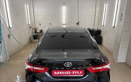 Toyota Camry, 2022 год, 3 200 000 рублей, 9 фотография