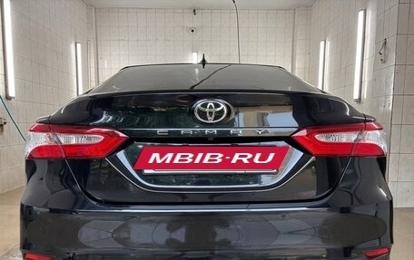 Toyota Camry, 2022 год, 3 200 000 рублей, 8 фотография
