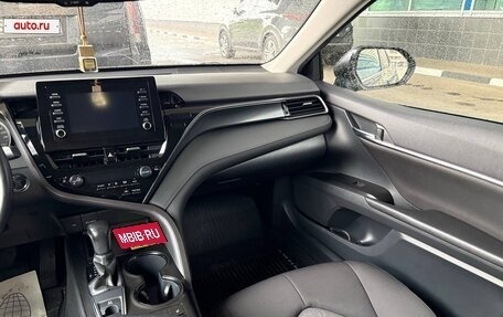Toyota Camry, 2022 год, 3 200 000 рублей, 19 фотография