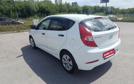 Hyundai Solaris II рестайлинг, 2016 год, 670 000 рублей, 5 фотография