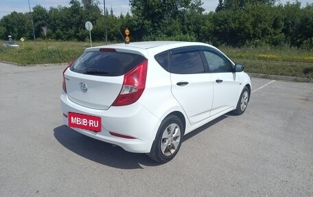 Hyundai Solaris II рестайлинг, 2016 год, 670 000 рублей, 6 фотография