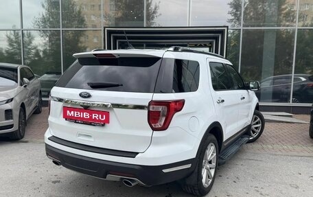 Ford Explorer VI, 2018 год, 3 199 000 рублей, 7 фотография