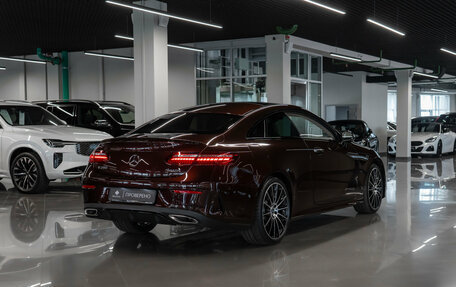 Mercedes-Benz E-Класс, 2022 год, 7 250 000 рублей, 4 фотография