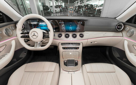 Mercedes-Benz E-Класс, 2022 год, 7 250 000 рублей, 8 фотография