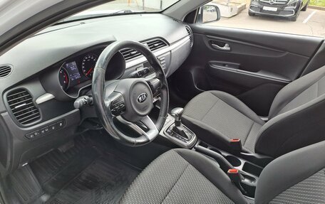 KIA Rio IV, 2018 год, 1 350 000 рублей, 9 фотография