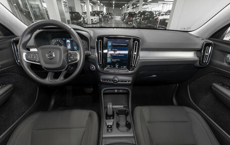 Volvo XC40 I, 2021 год, 2 600 000 рублей, 8 фотография