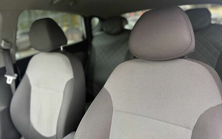 Hyundai Solaris II рестайлинг, 2012 год, 650 000 рублей, 18 фотография