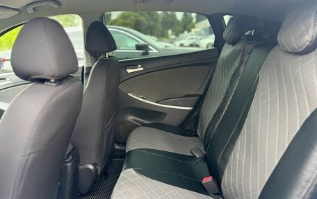 Hyundai Solaris II рестайлинг, 2012 год, 650 000 рублей, 23 фотография