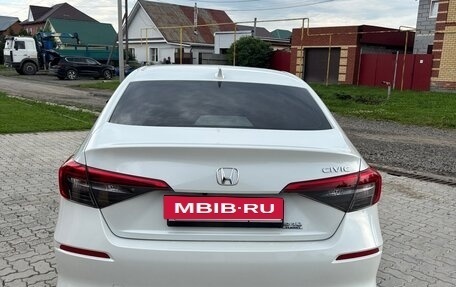 Honda Civic, 2022 год, 2 300 000 рублей, 7 фотография