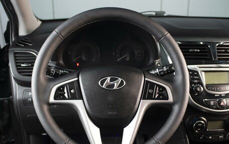 Hyundai Solaris II рестайлинг, 2013 год, 990 000 рублей, 11 фотография