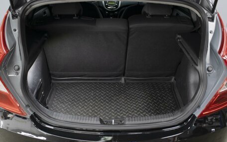 Hyundai Solaris II рестайлинг, 2013 год, 990 000 рублей, 19 фотография