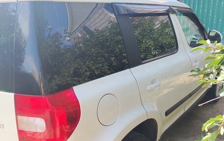 Skoda Yeti I рестайлинг, 2013 год, 800 000 рублей, 4 фотография
