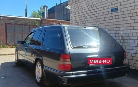 Mercedes-Benz E-Класс, 1994 год, 450 000 рублей, 5 фотография