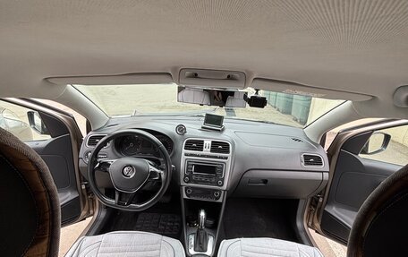 Volkswagen Polo VI (EU Market), 2016 год, 1 000 000 рублей, 12 фотография