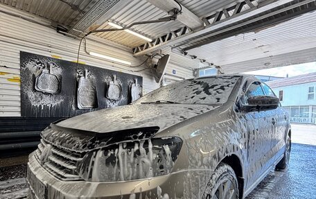 Volkswagen Polo VI (EU Market), 2016 год, 1 000 000 рублей, 32 фотография