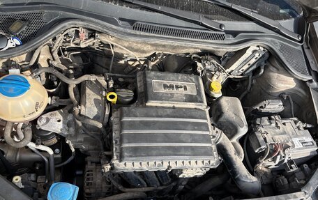 Volkswagen Polo VI (EU Market), 2016 год, 1 000 000 рублей, 36 фотография