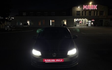 Volkswagen Polo VI (EU Market), 2016 год, 1 000 000 рублей, 35 фотография